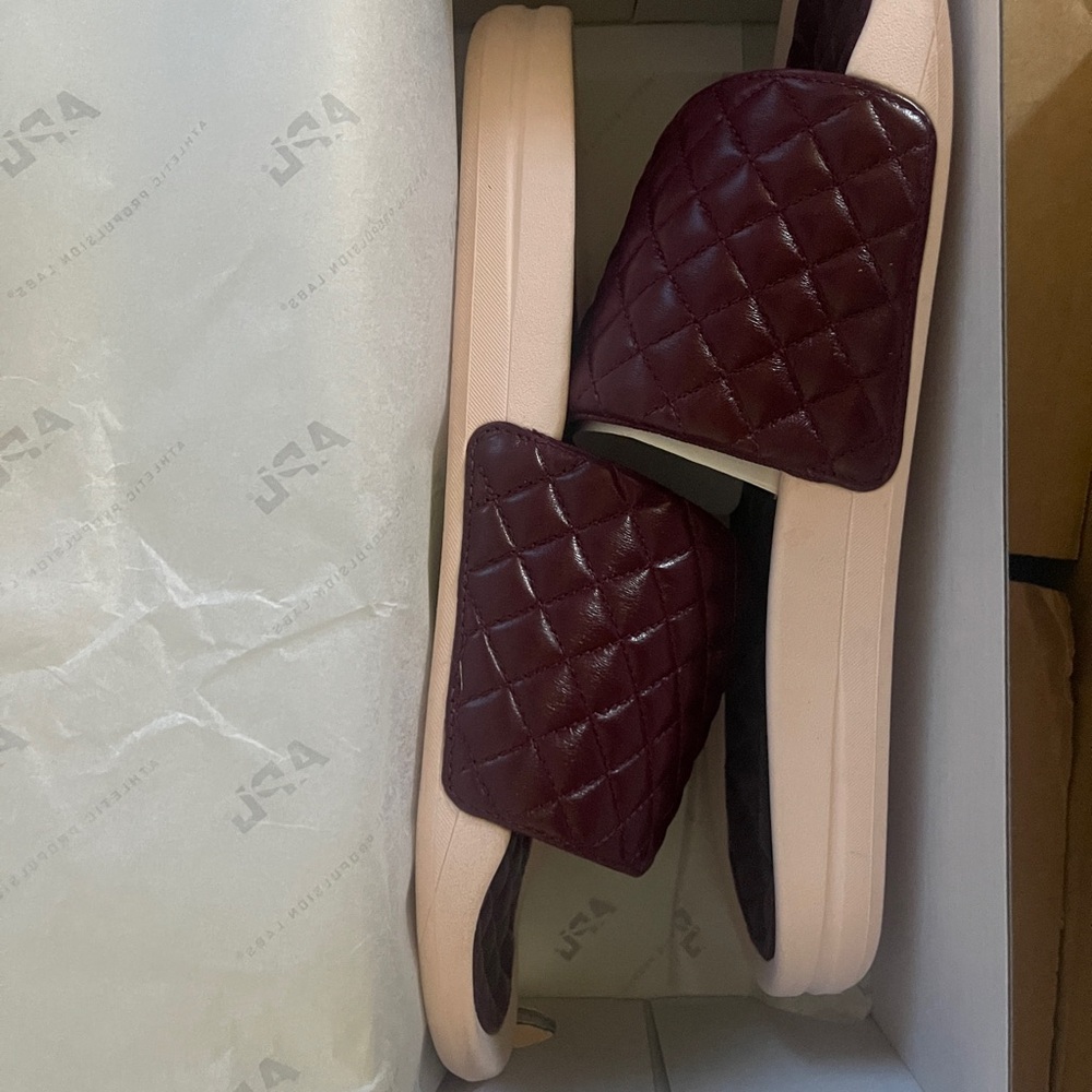 APL LUSSO SLIDE Burgundy/ Creme Unisex - Picture 4 of 5